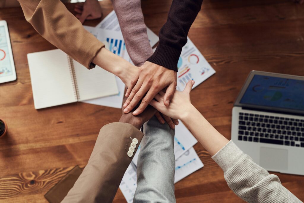 how to build an e-commerce team