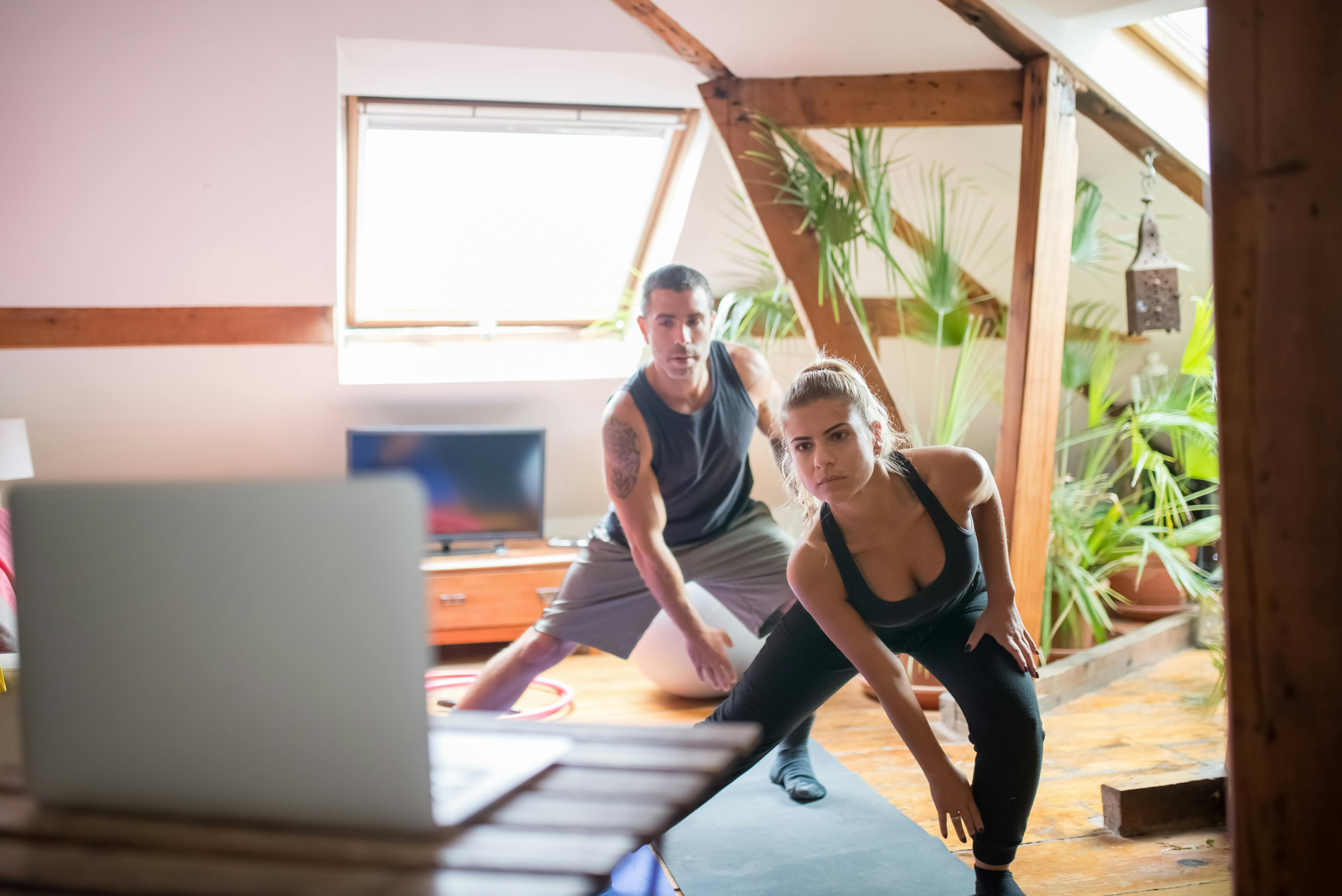 how to start online fitness business