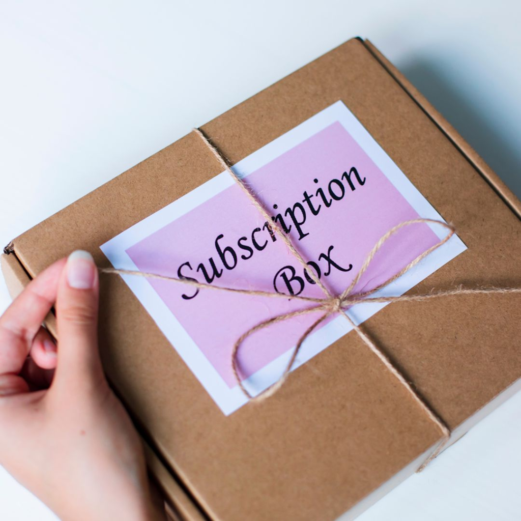 How to Start a Subscription Box Business With No Money