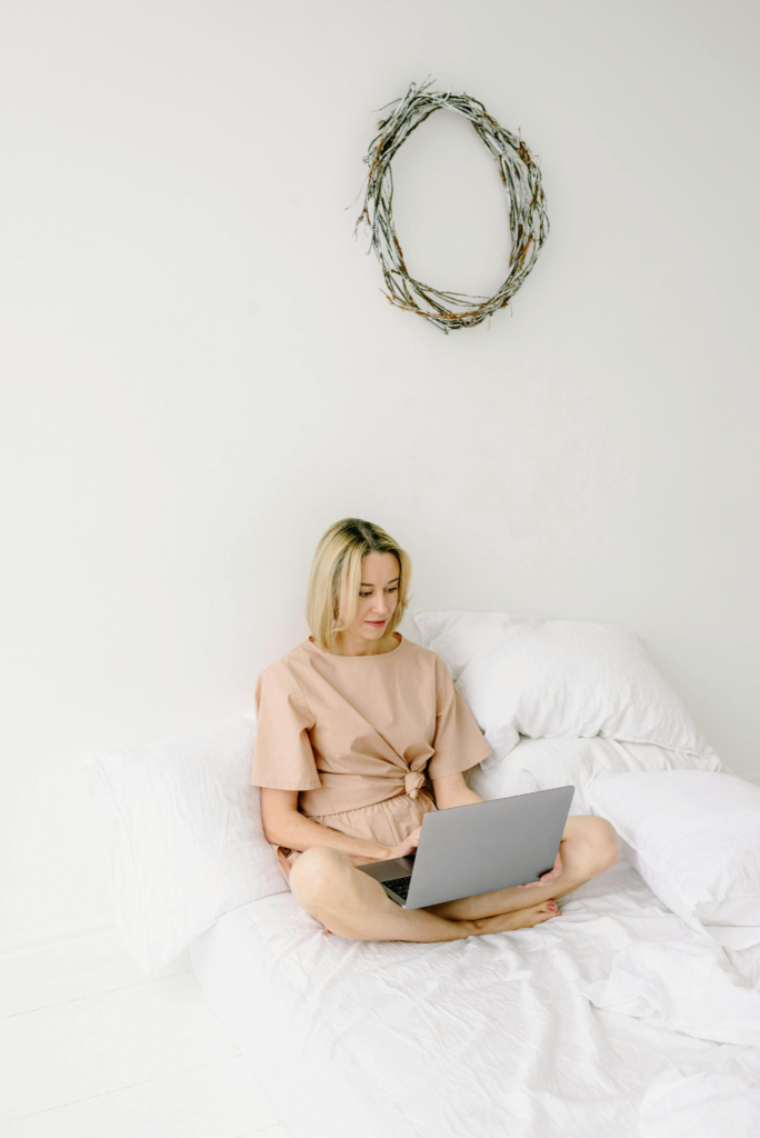 how to sell digital goods online