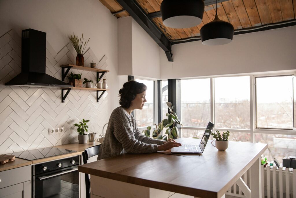 how to start online school
